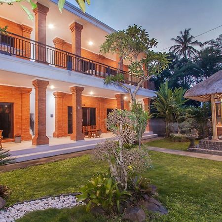 Ratna Guest House ウブド エクステリア 写真