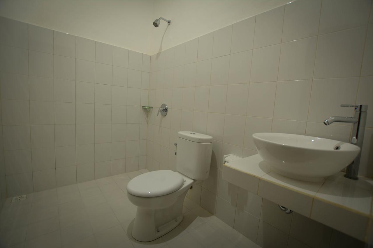 Ratna Guest House ウブド エクステリア 写真