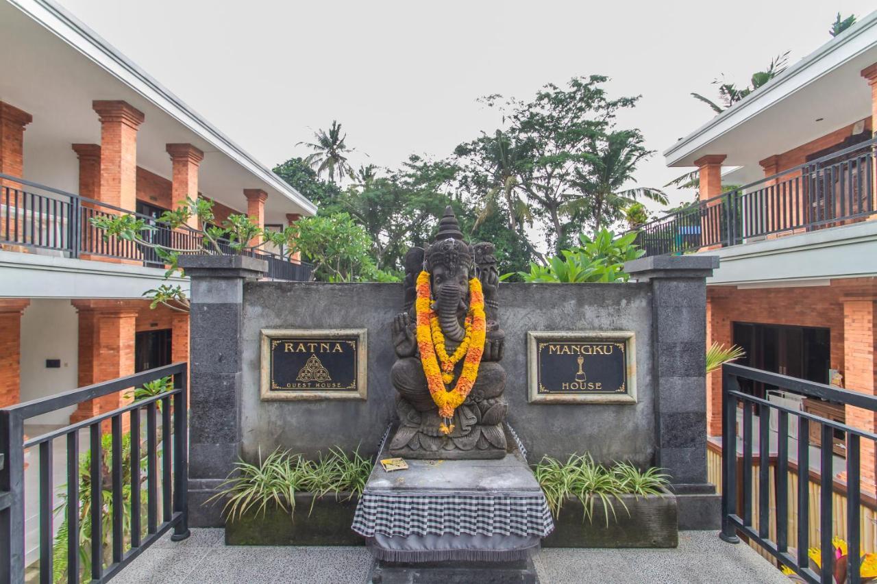 Ratna Guest House ウブド エクステリア 写真