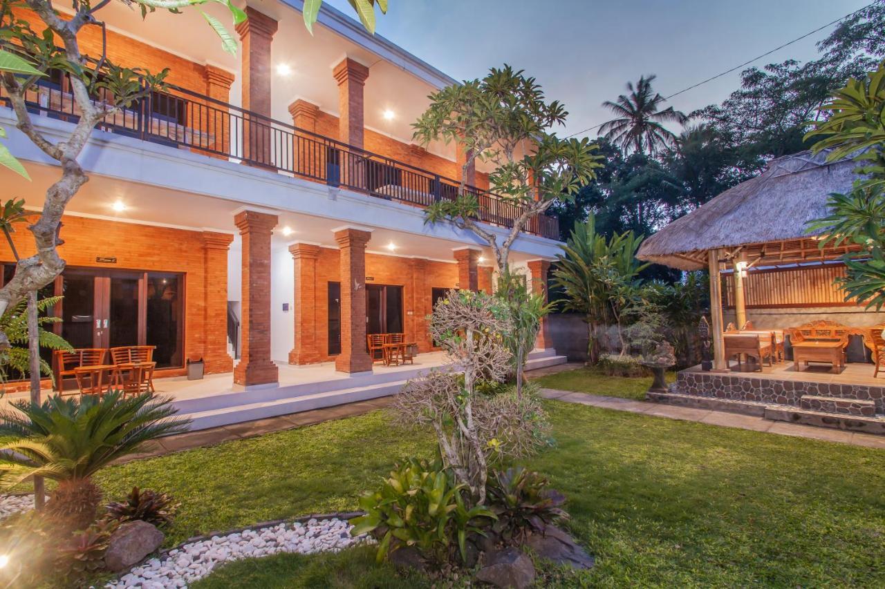 Ratna Guest House ウブド エクステリア 写真